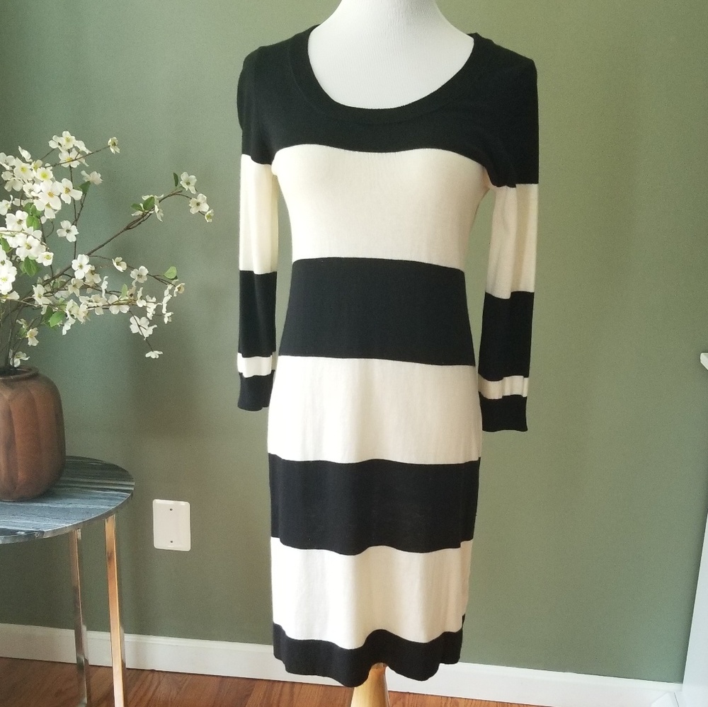 Gap black and white striped knit dress